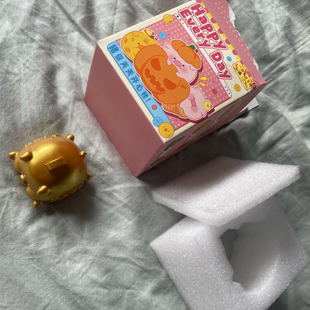 Happy Every Day Pig Figurine